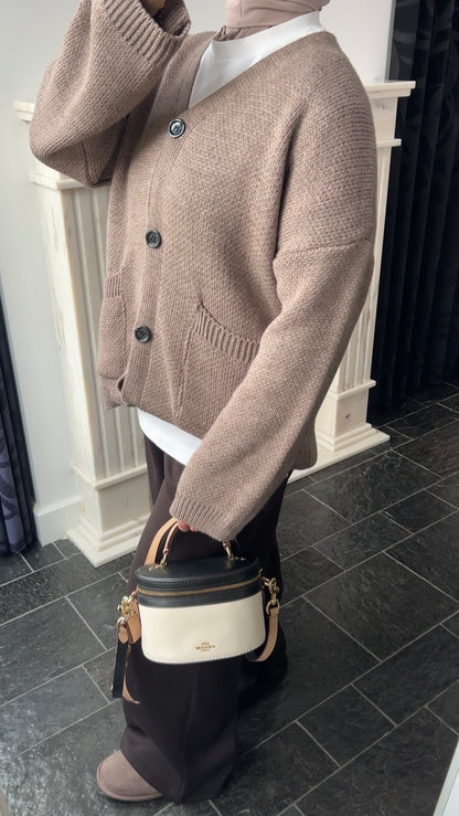BUTTON CARDIGAN TAUPE