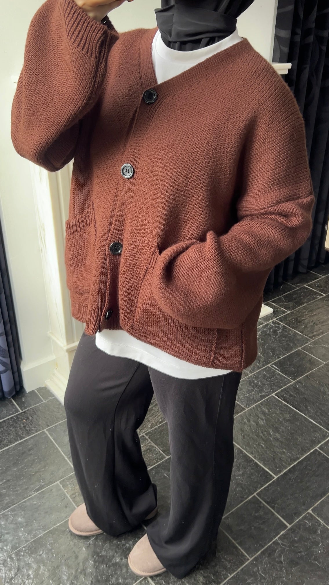 BUTTON CARDIGAN CHOCO