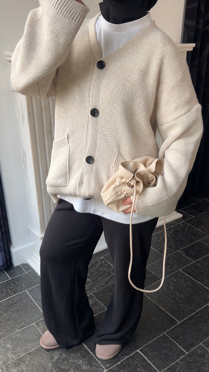 BUTTON CARDIGAN BEIGE