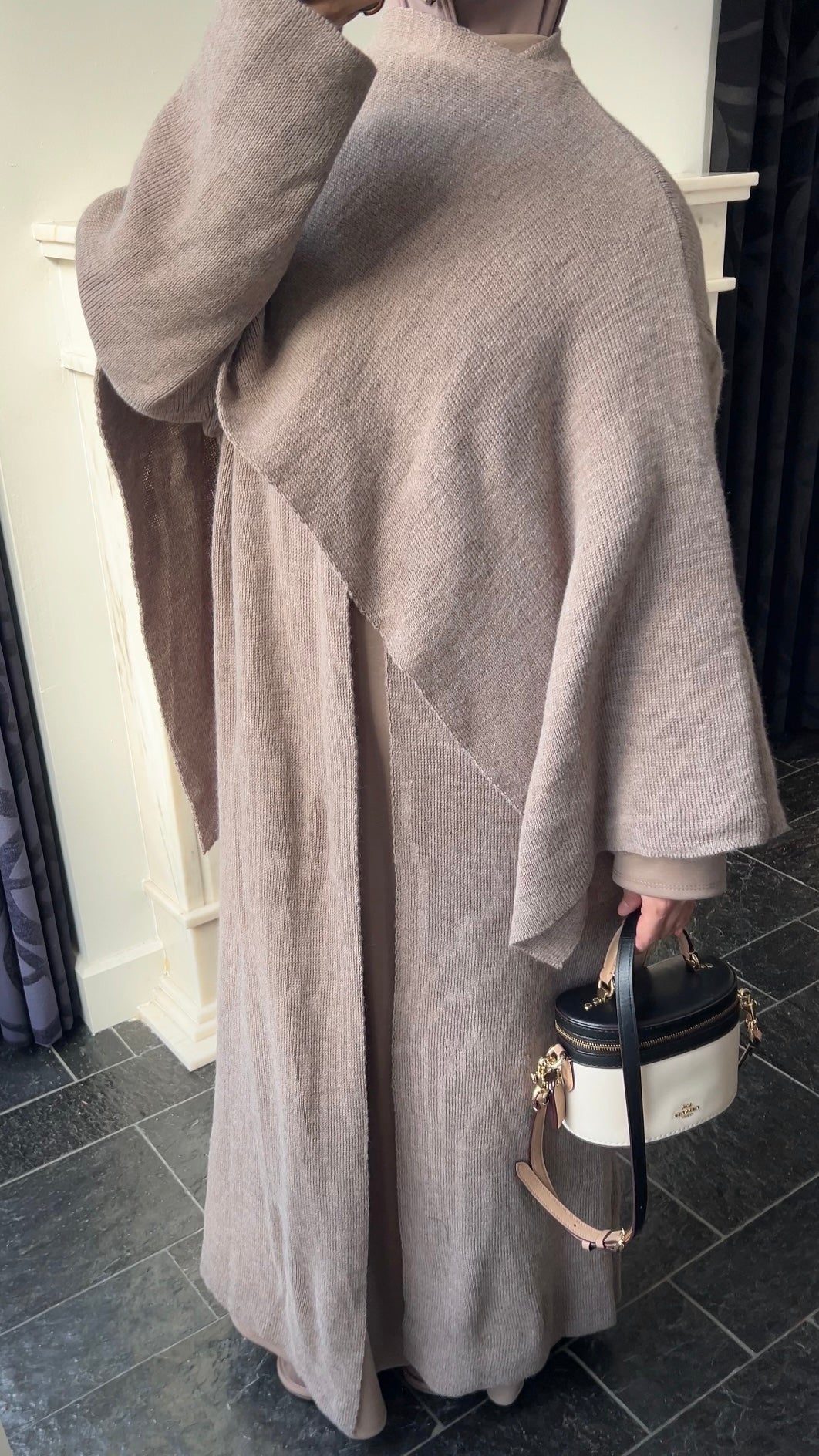 SCARF PONCHO ABAYA TAUPE