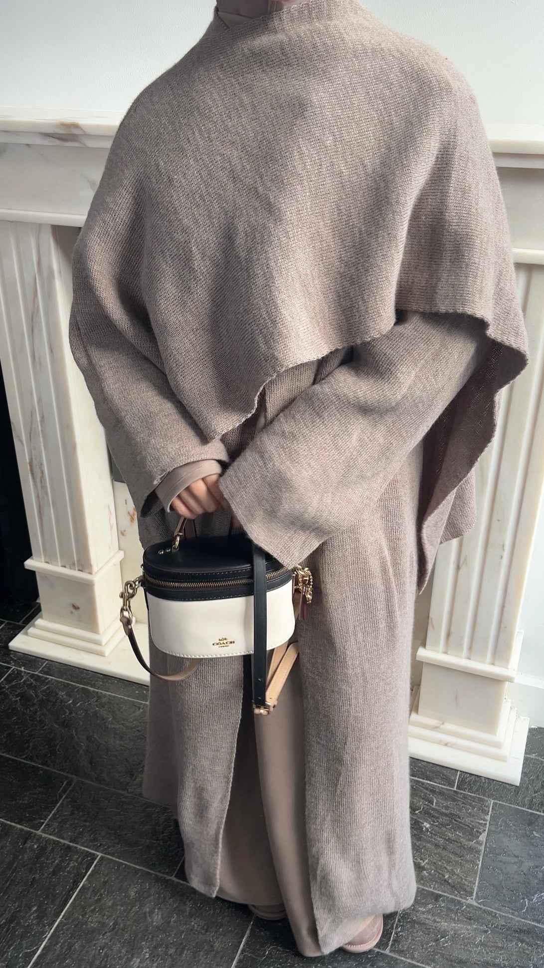 SCARF PONCHO ABAYA TAUPE