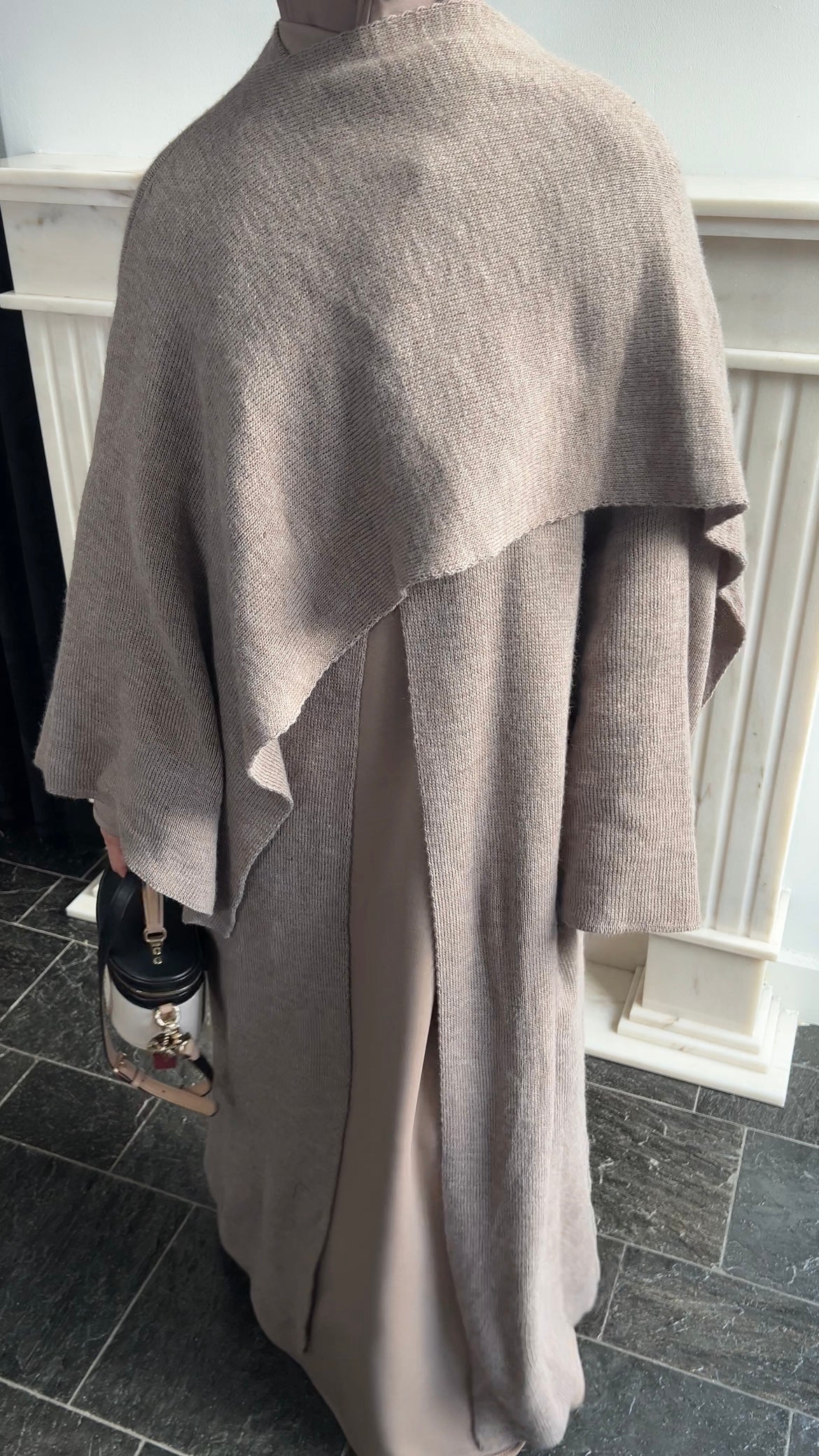 SCARF PONCHO ABAYA TAUPE