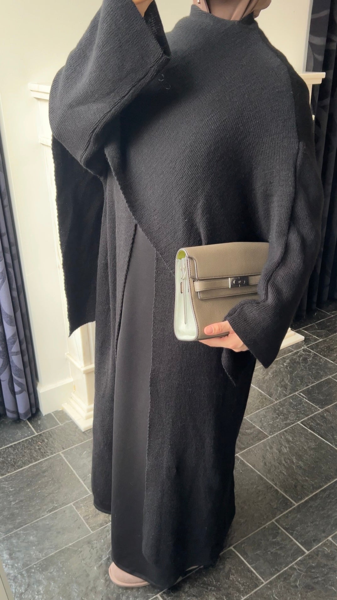 SCARF PONCHO ABAYA BLACK