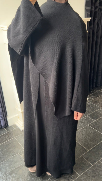 SCARF PONCHO ABAYA BLACK