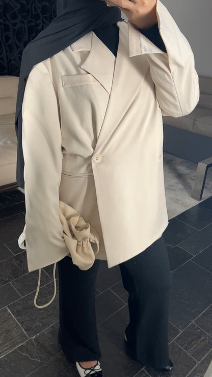 BEIGE BUTTON BLAZER