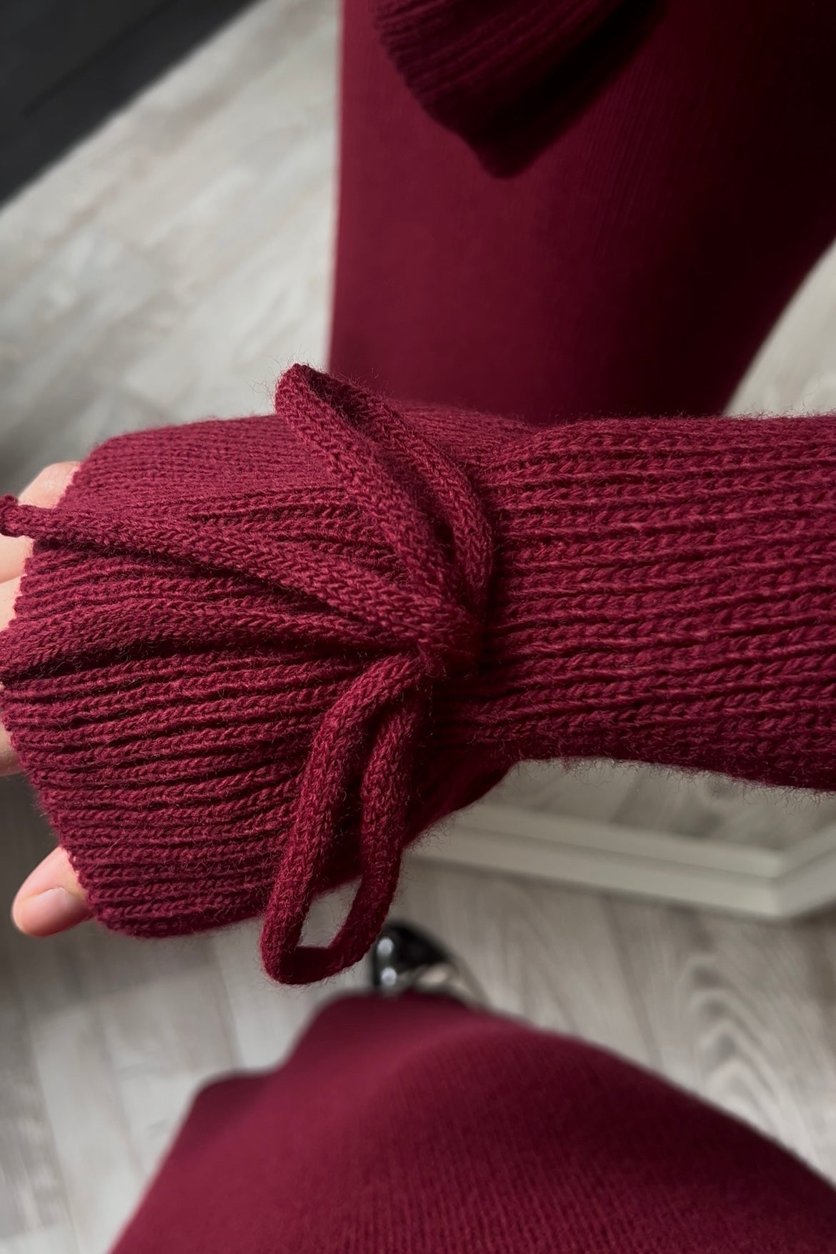BURGUNDY BOW TIE DRESS