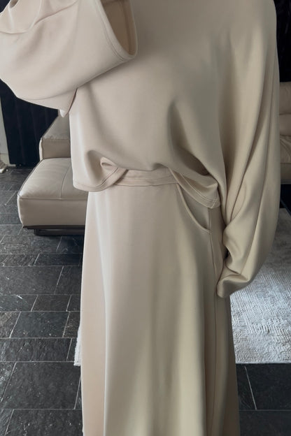 BEIGE BUTTER SET