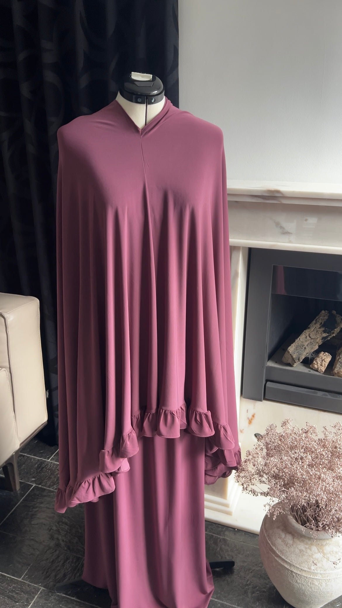 RUFFLE KHIMAR SET CHERRY RED