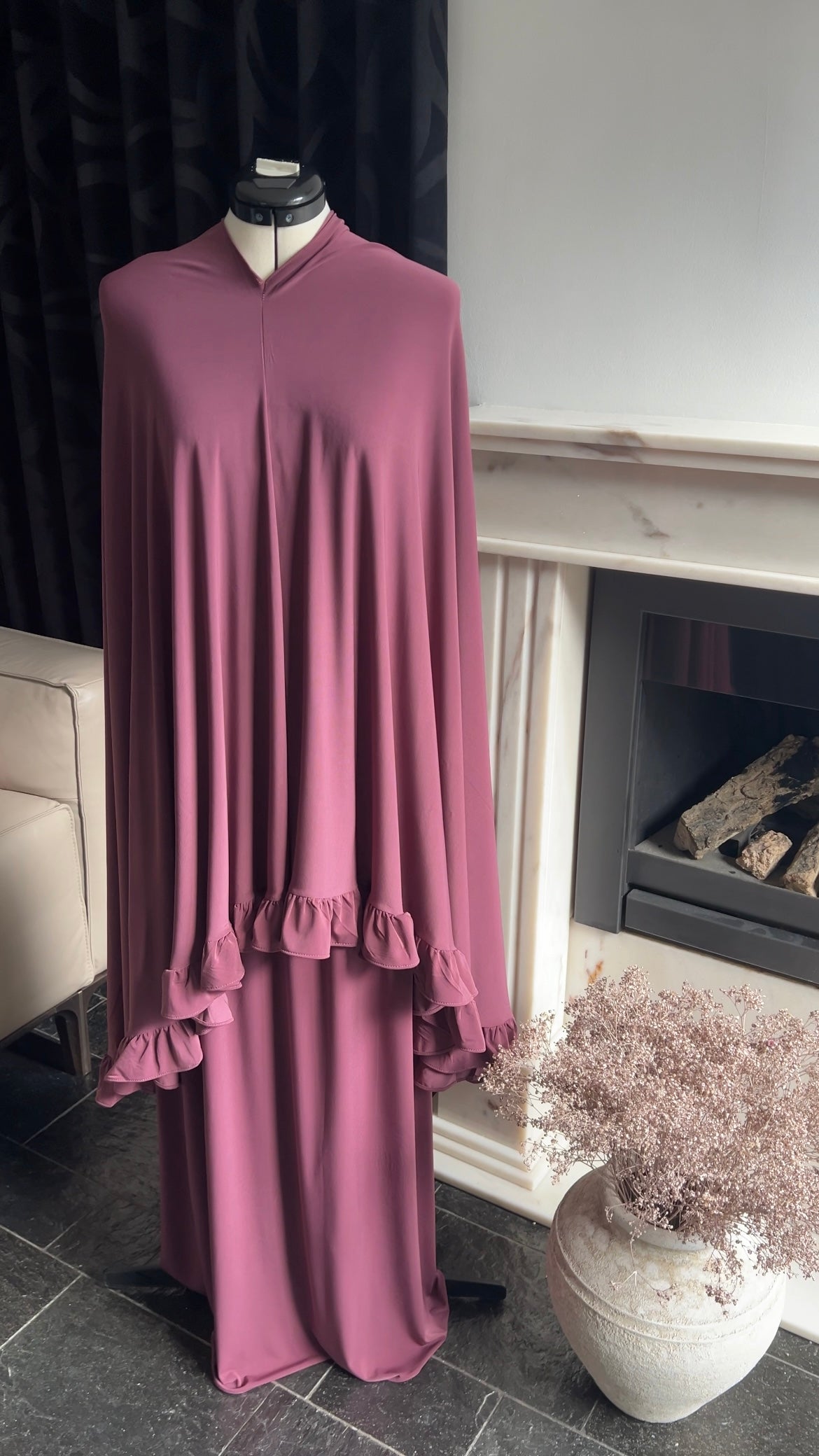 RUFFLE KHIMAR SET CHERRY RED