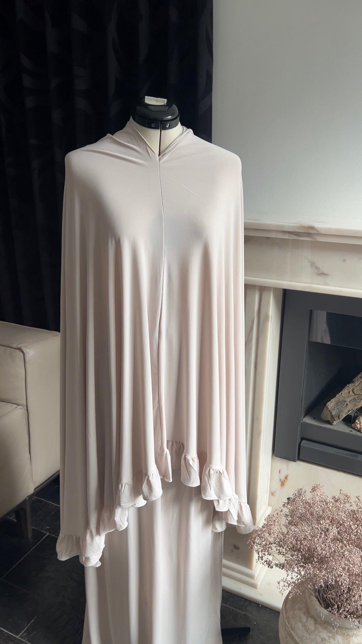 RUFFLE KHIMAR SET BEIGE