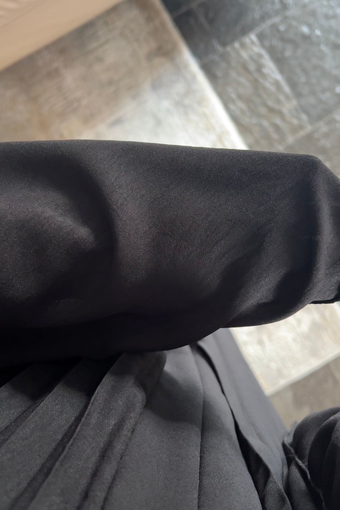 BLACK PLEATED DRESS