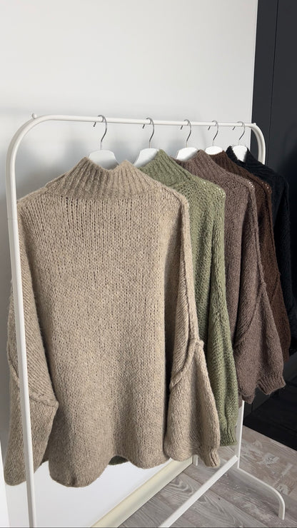 FLUFFY SWEATER BEIGE