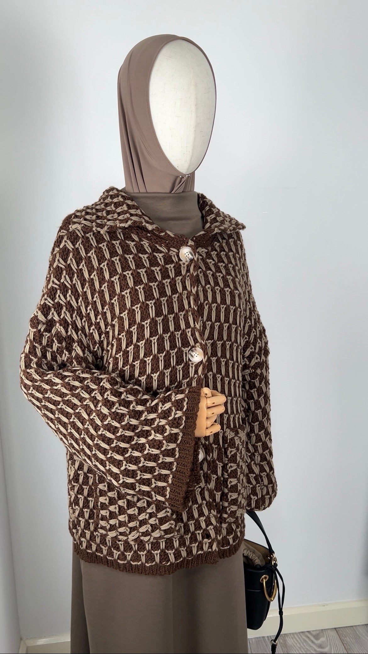 KNIT BUTTON CARDIGAN BROWN