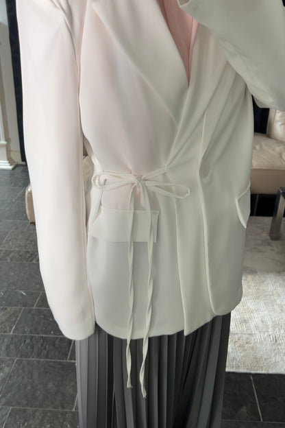 WHITE TIE BLAZER