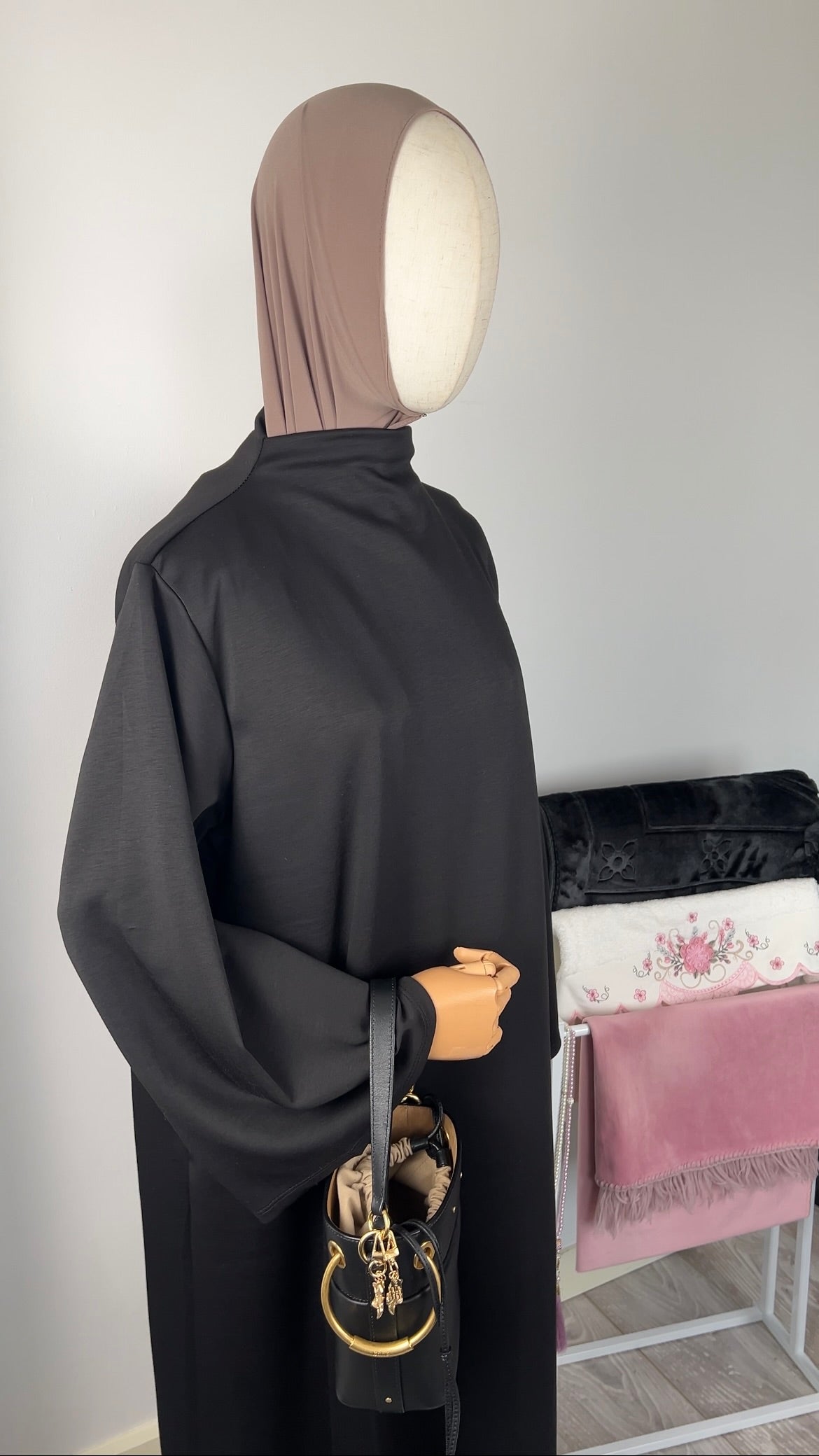 COMFY JERSEY DRESS BLACK