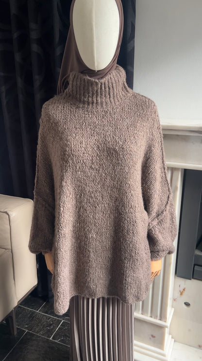 FLUFFY SWEATER TAUPE