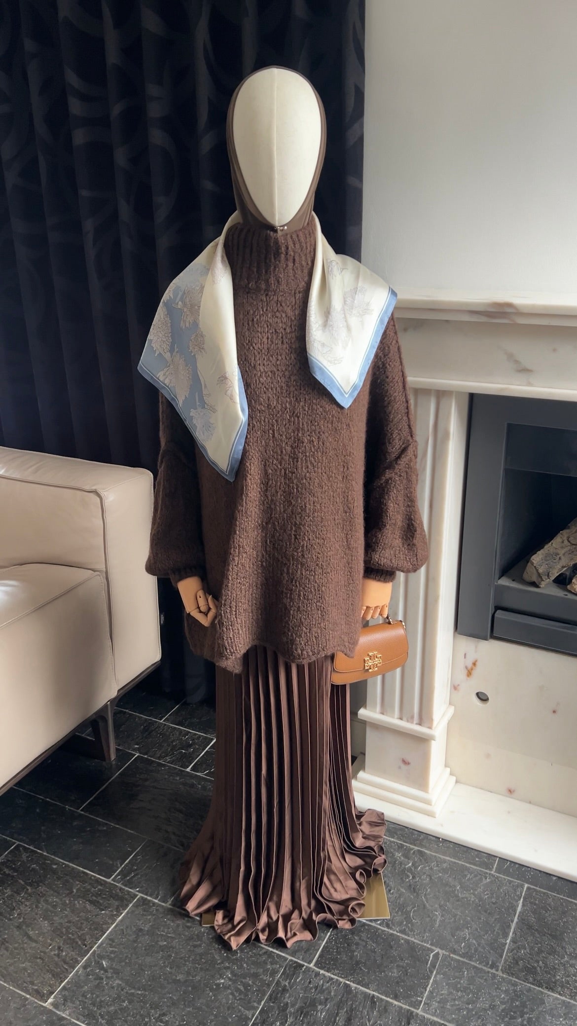 SATIN PLISSÉ SKIRT BROWN