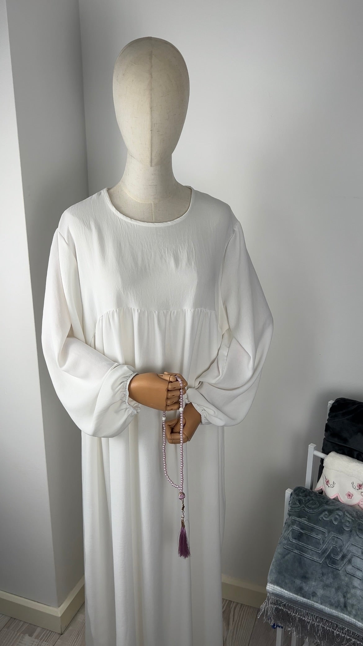 JAZZ ABAYA WHITE
