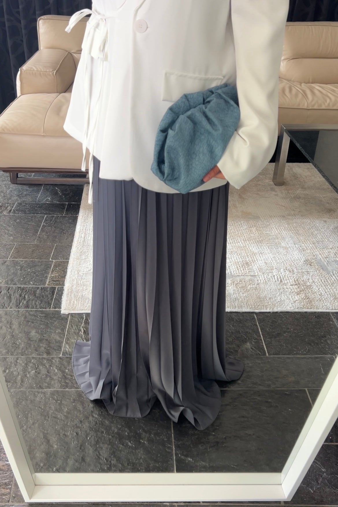 DARK GREY PLISSÉ SKIRT