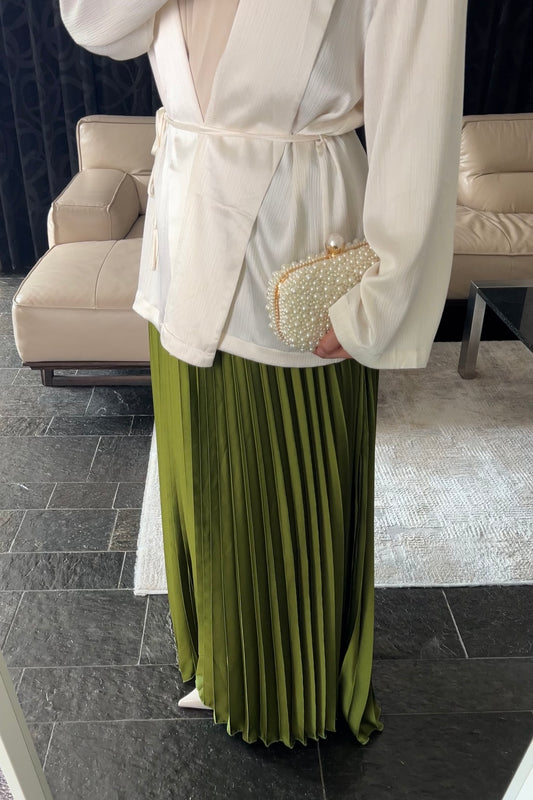 OLIVE SATIN PLISSÉ SKIRT