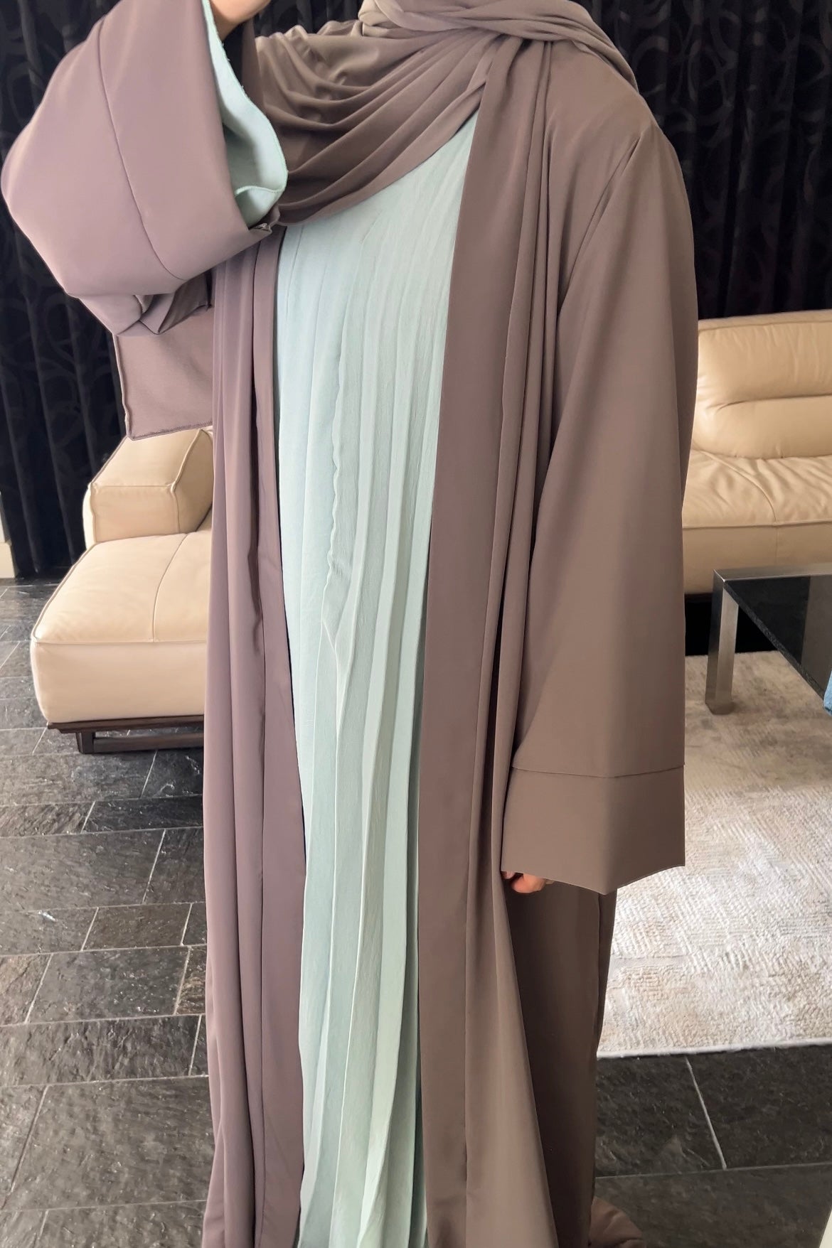 PURPLE TAUPE ESSENTIAL SILK ABAYA