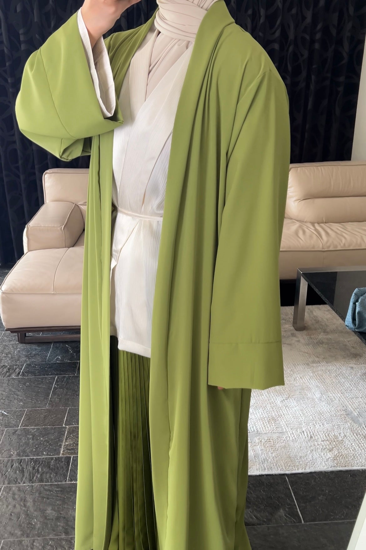 OLIVE ESSENTIAL SILK ABAYA