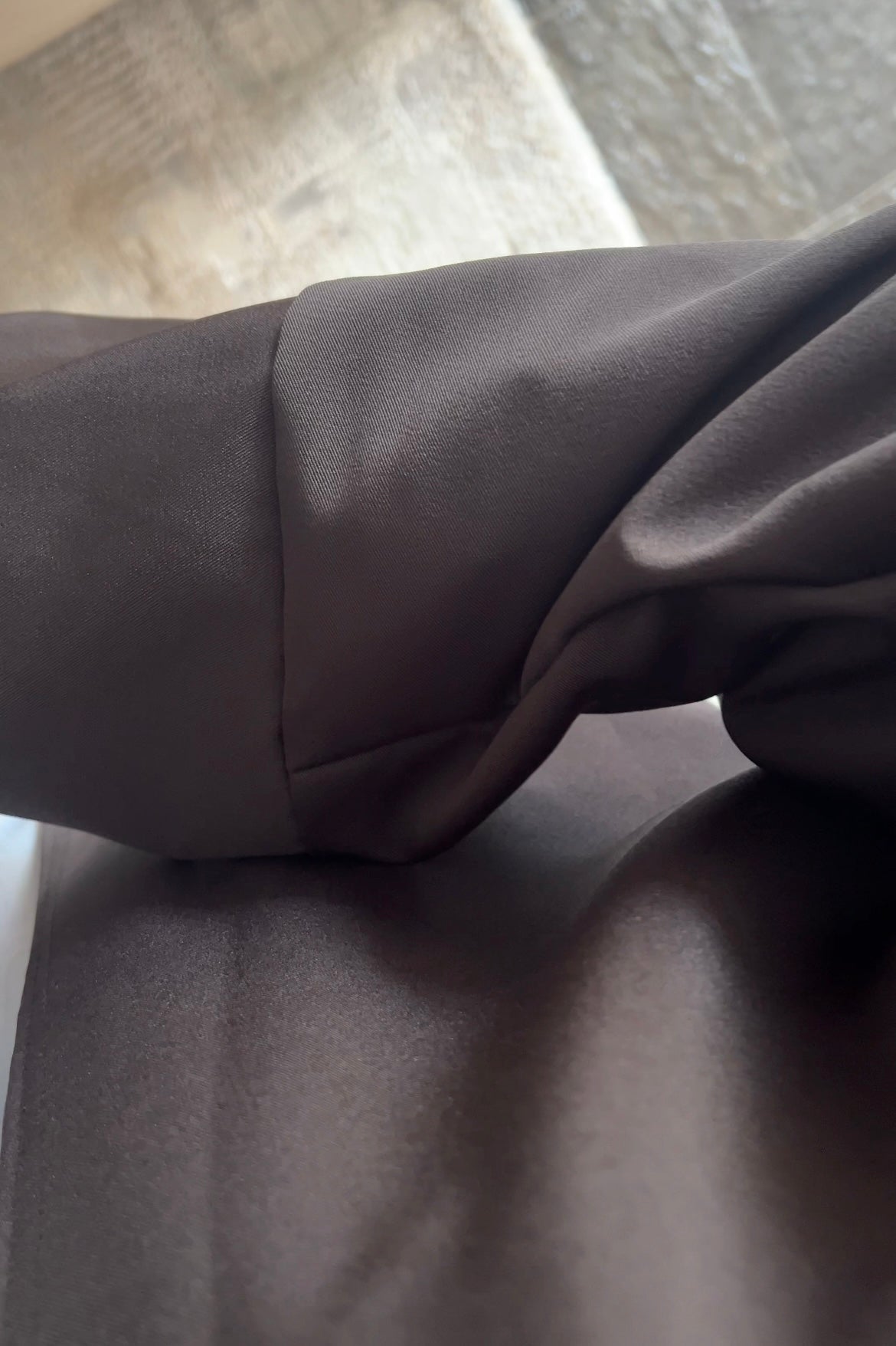 BLACK ESSENTIAL ABAYA