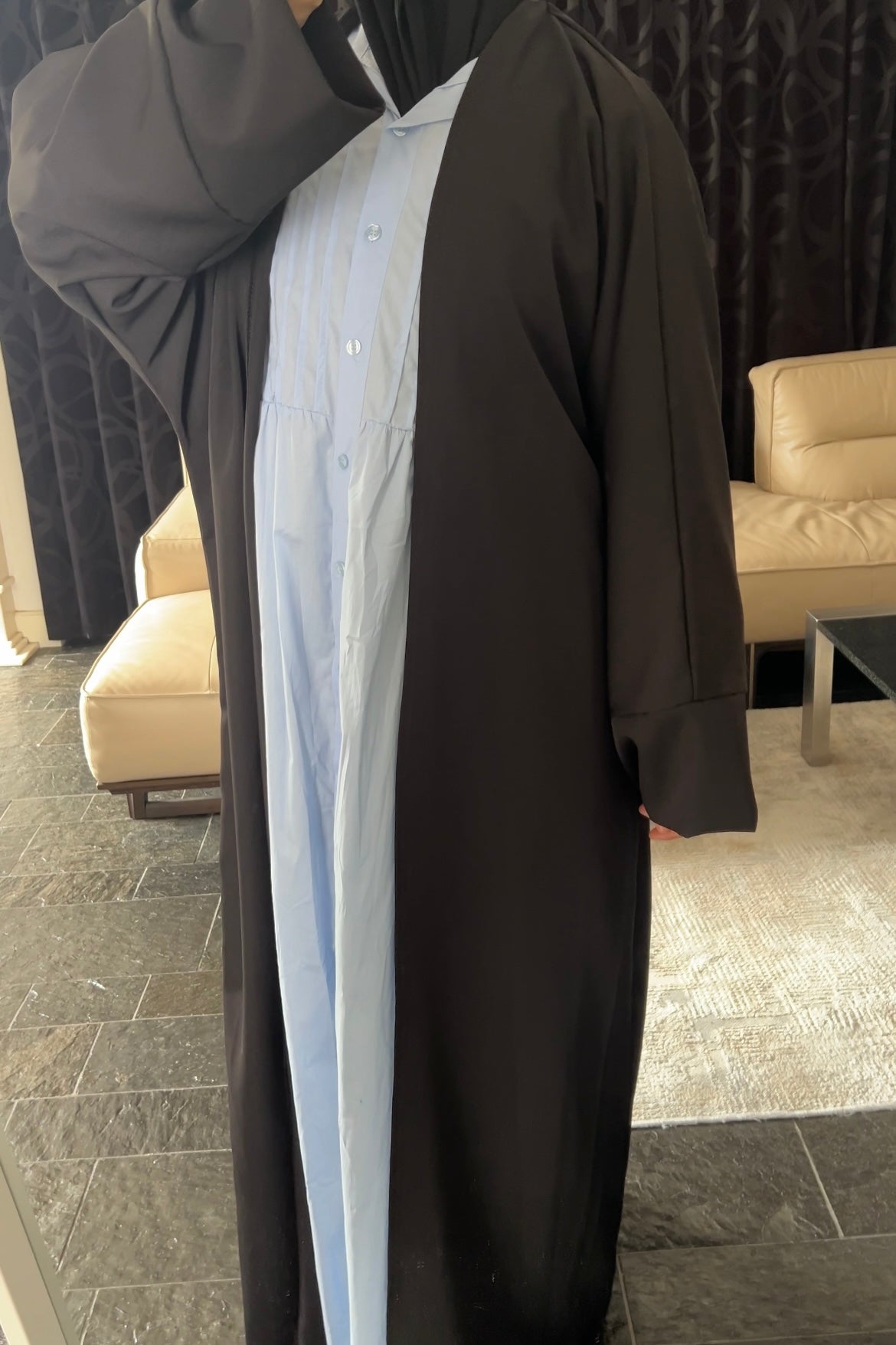 BLACK ESSENTIAL ABAYA