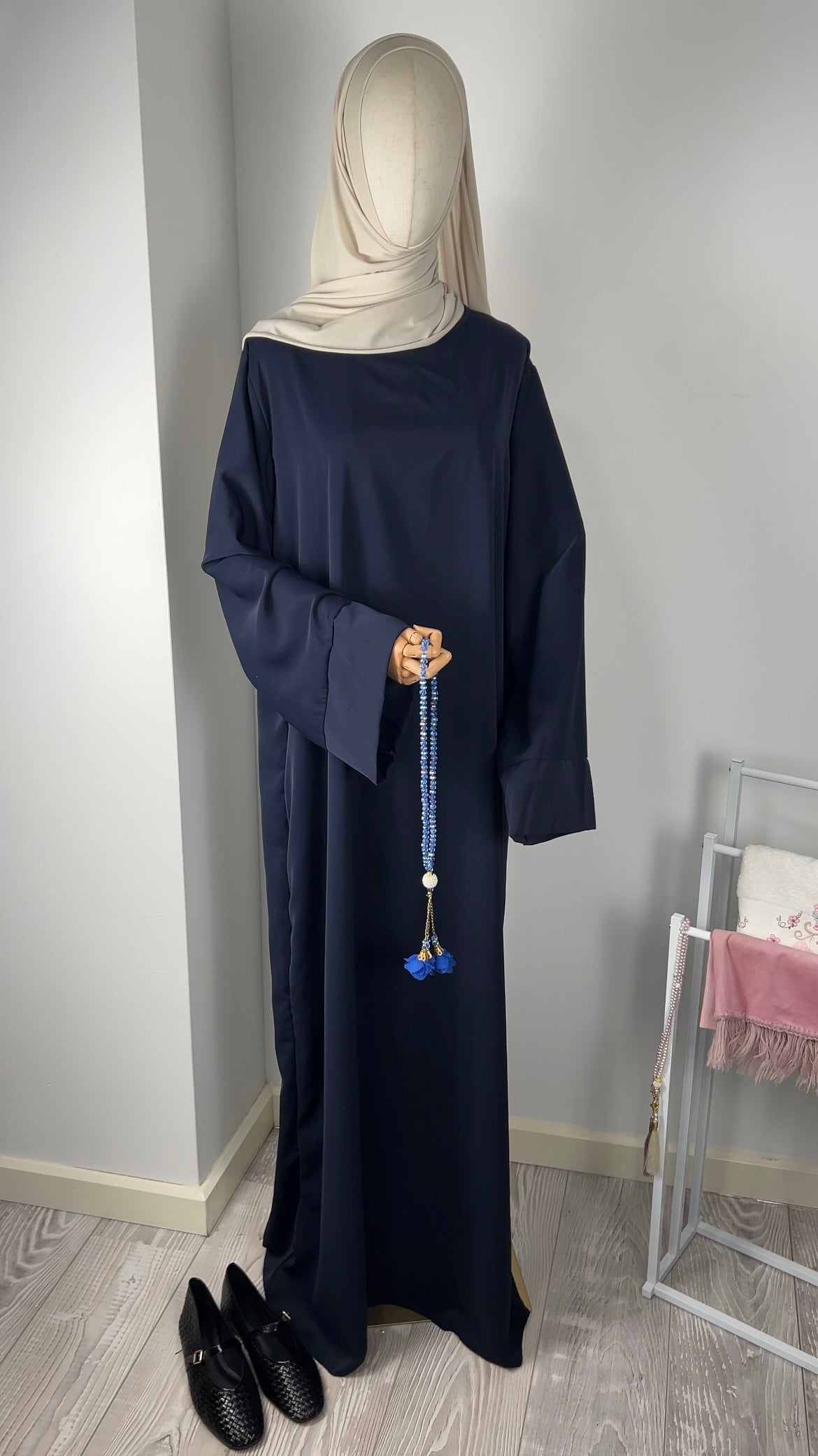 TALL SILK ABAYA NAVY