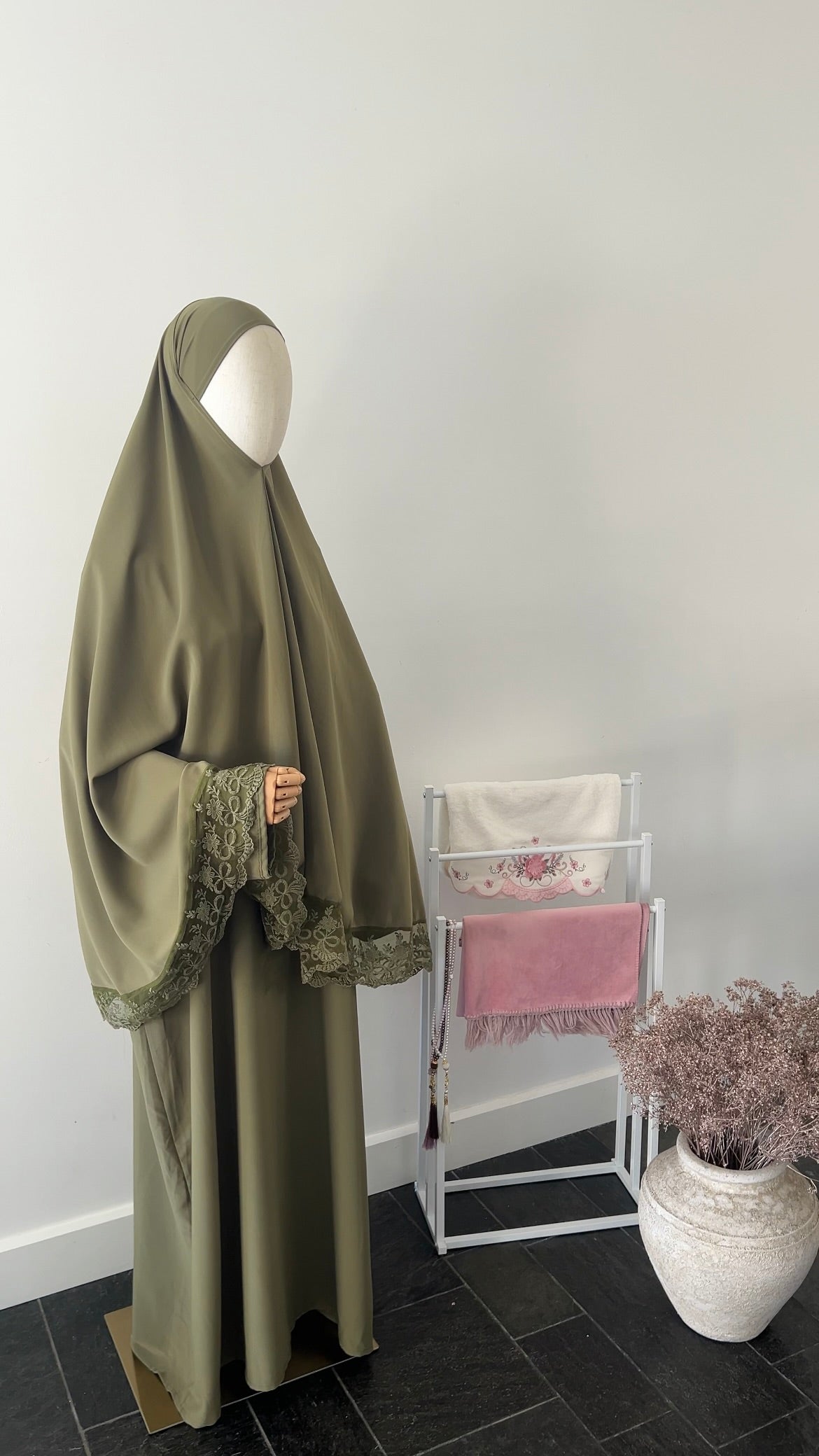 LACE ABAYA KHIMAR SET OLIVE GREEN