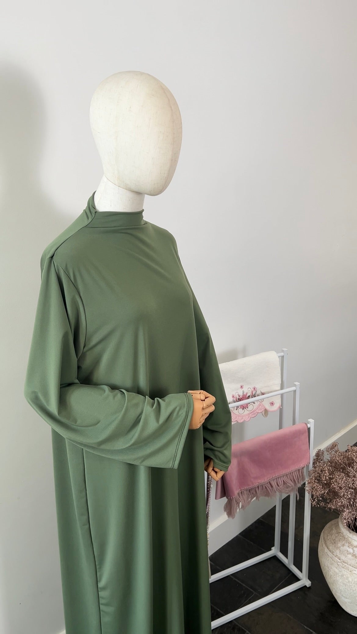 RUFFLE ABAYA KHIMAR SET APPLE GREEN