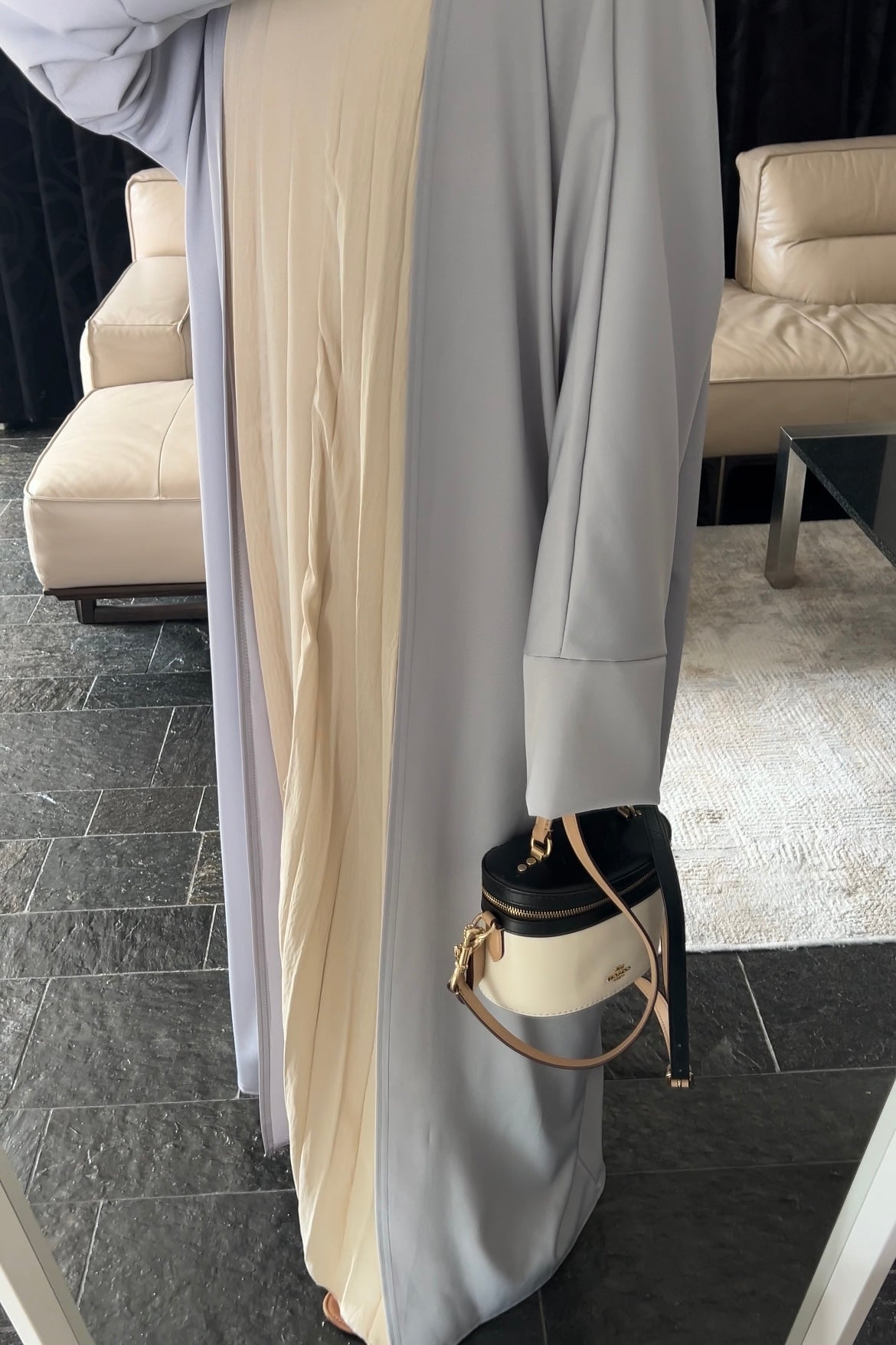 PURPLE ICE ESSENTIAL ABAYA