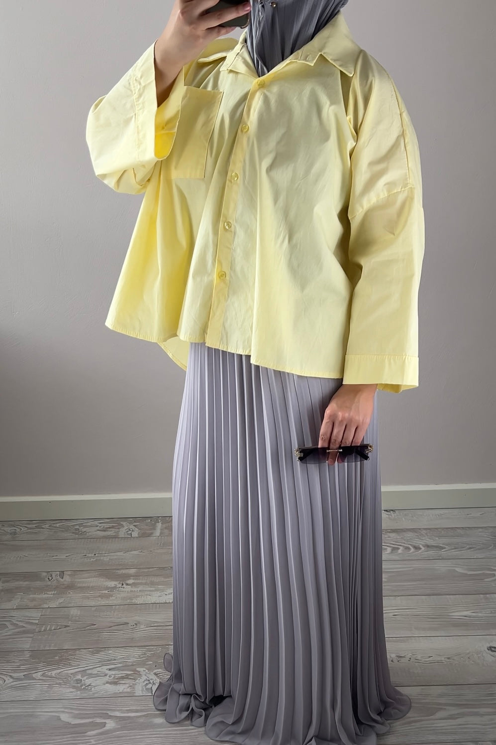 BUTTER YELLOW BUTTON SHIRT