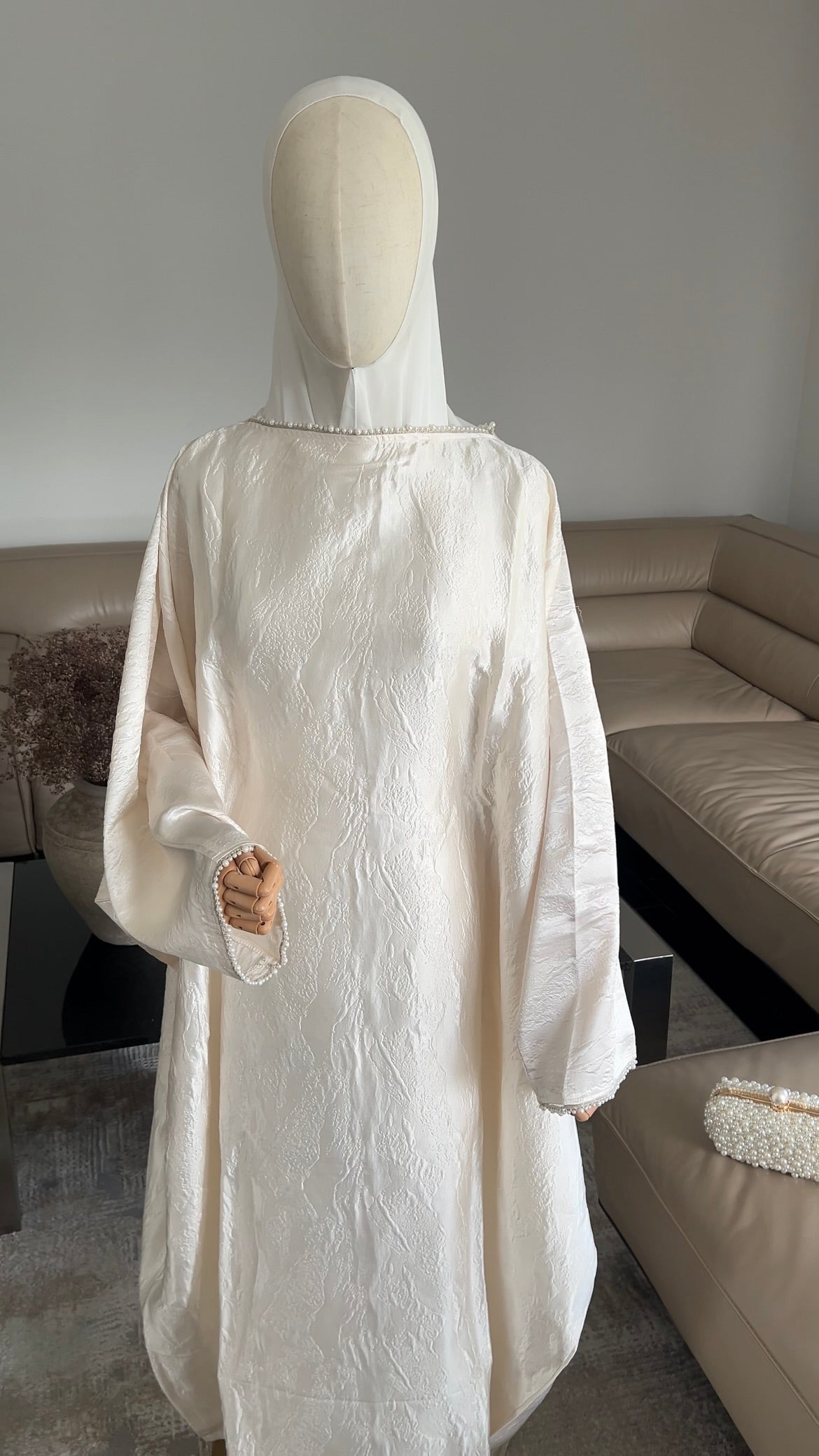 PEARL ABAYA CRÈME