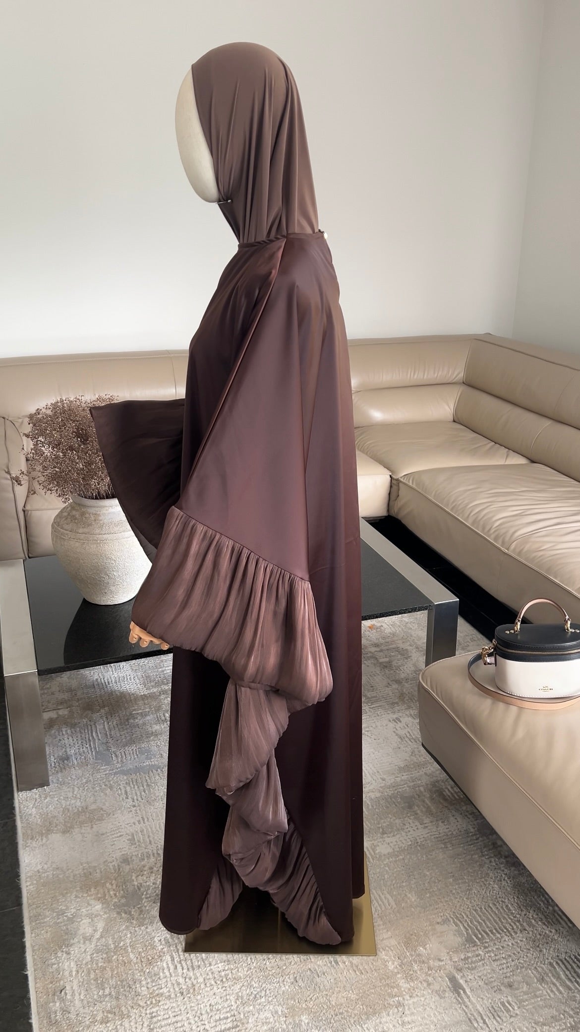 BUTTERFLY ABAYA CHOCO