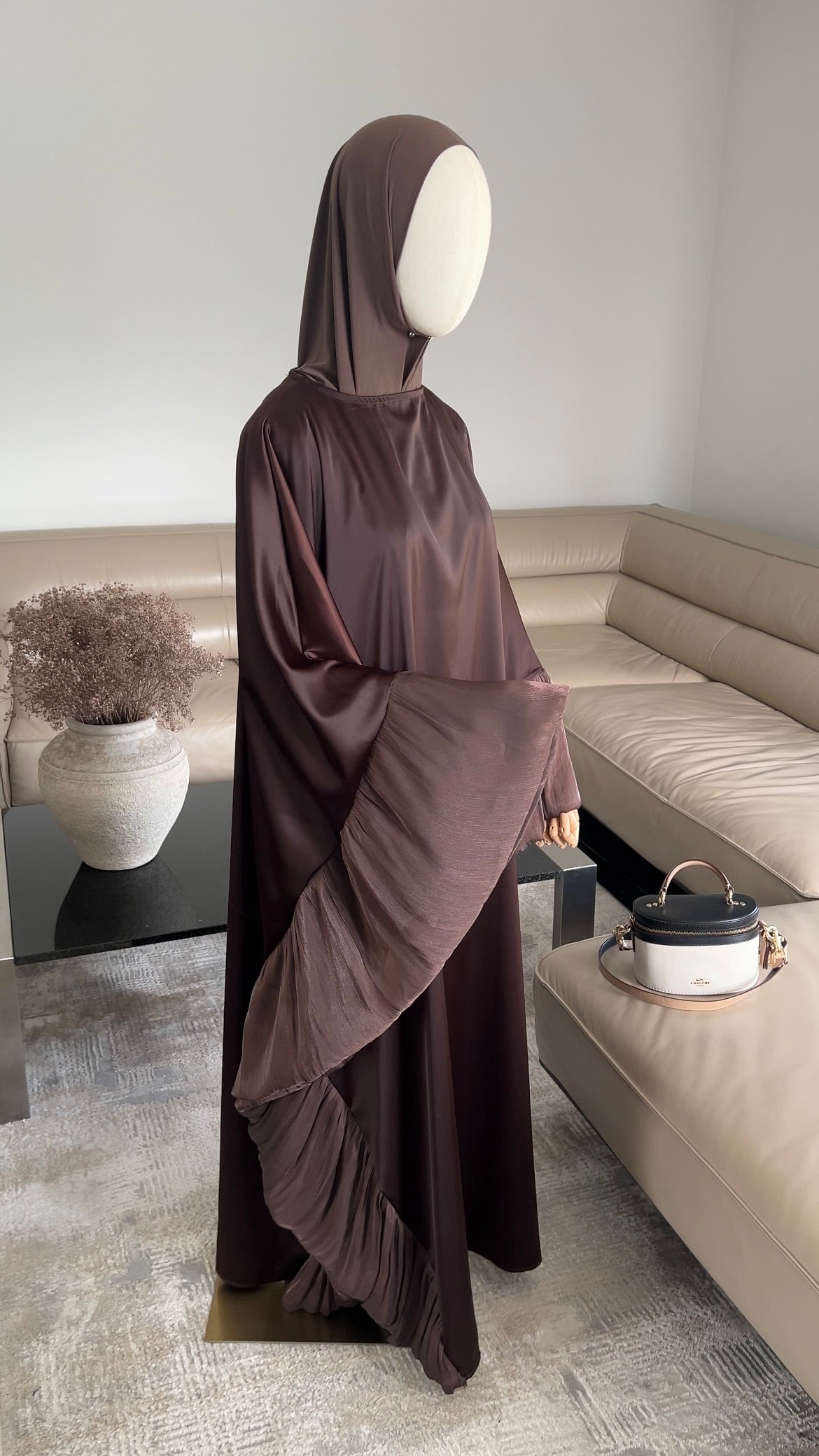 BUTTERFLY ABAYA CHOCO