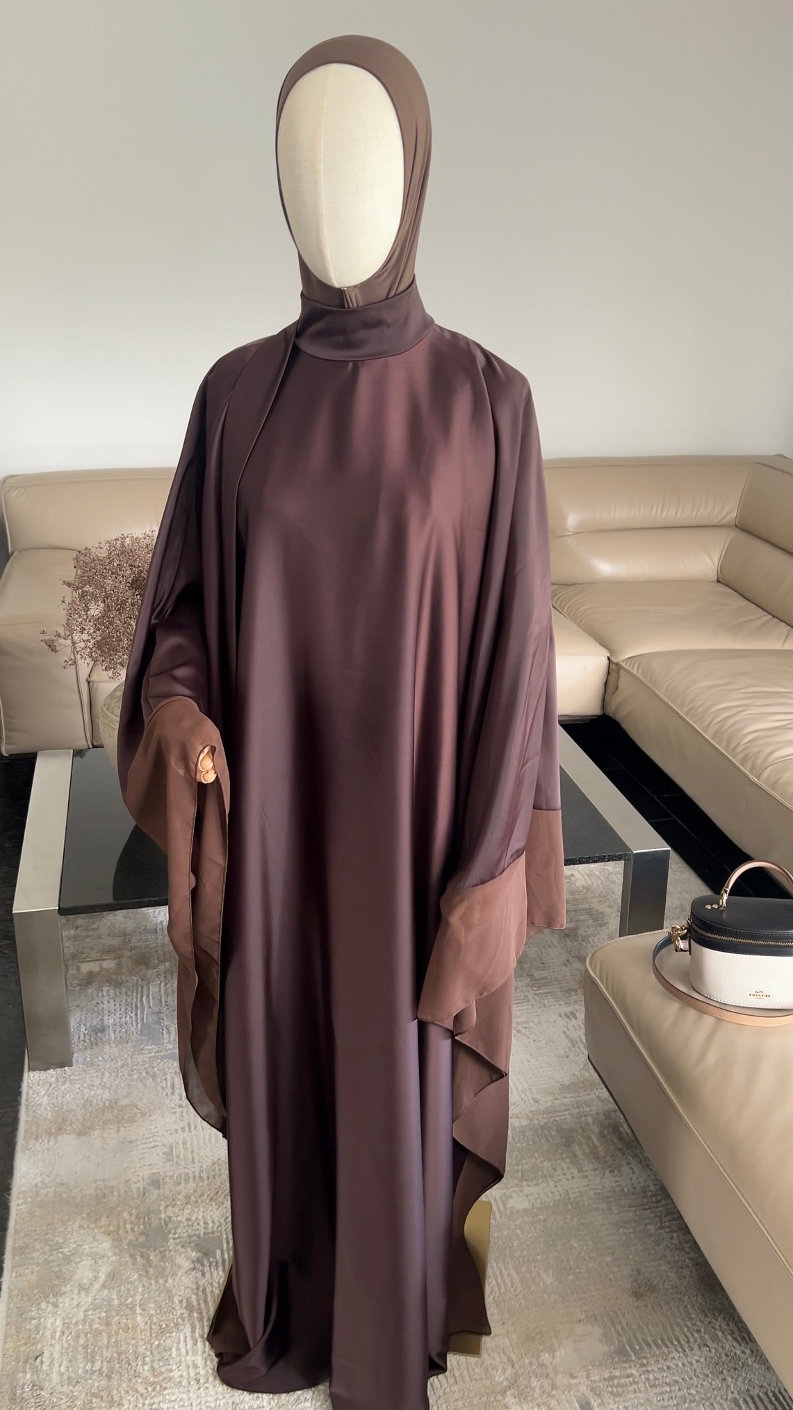 LAYERED PREMIUM DRESS DARK BROWN