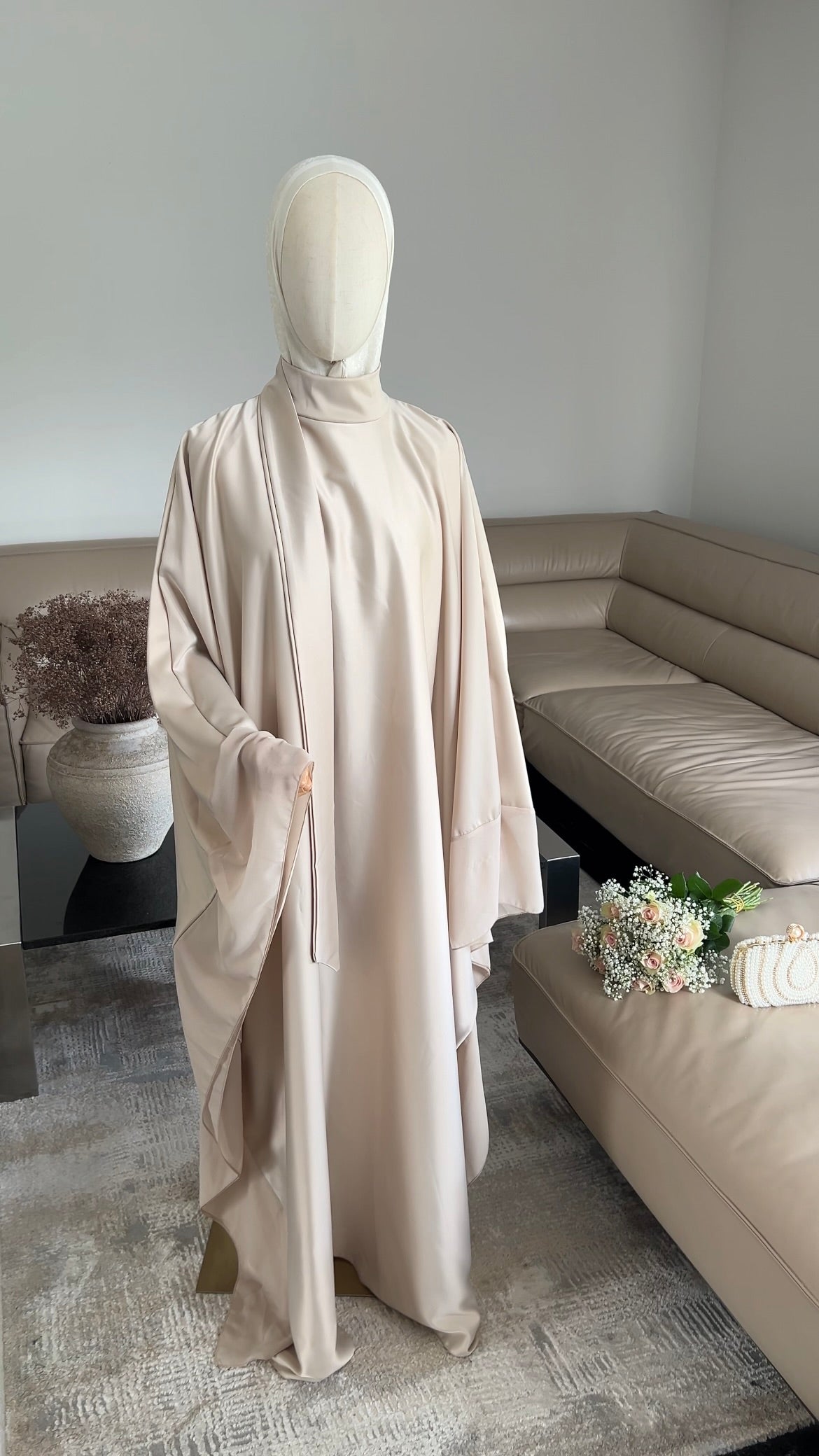 LAYERED PREMIUM DRESS BEIGE