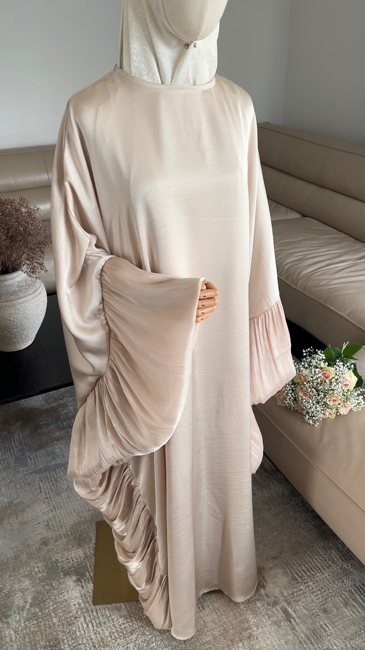 BUTTERFLY ABAYA BEIGE