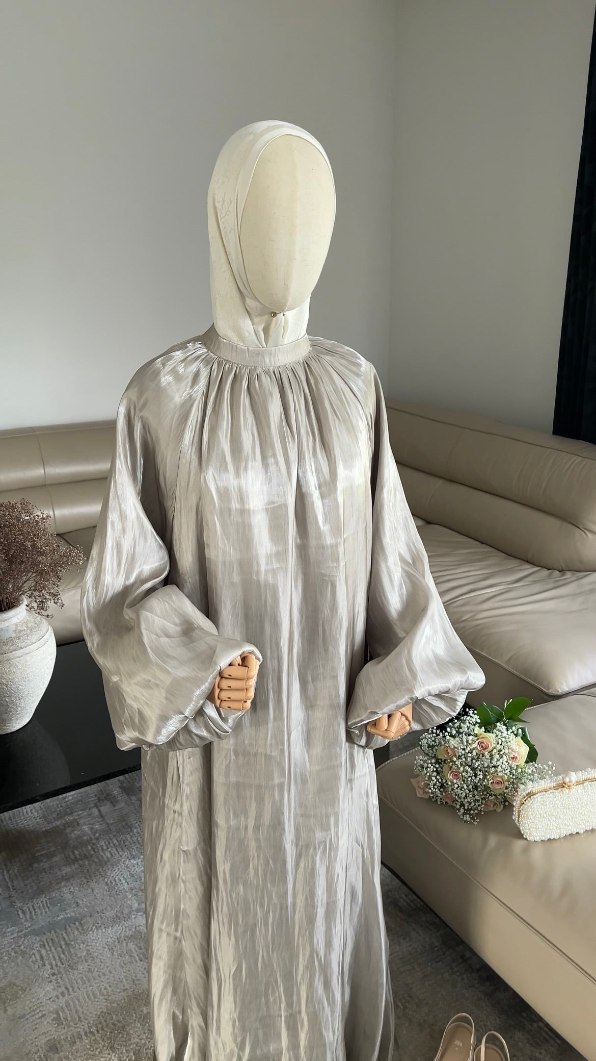 SATIN DRESS WITH BALLOON SLEEVES OLIVE GREEN