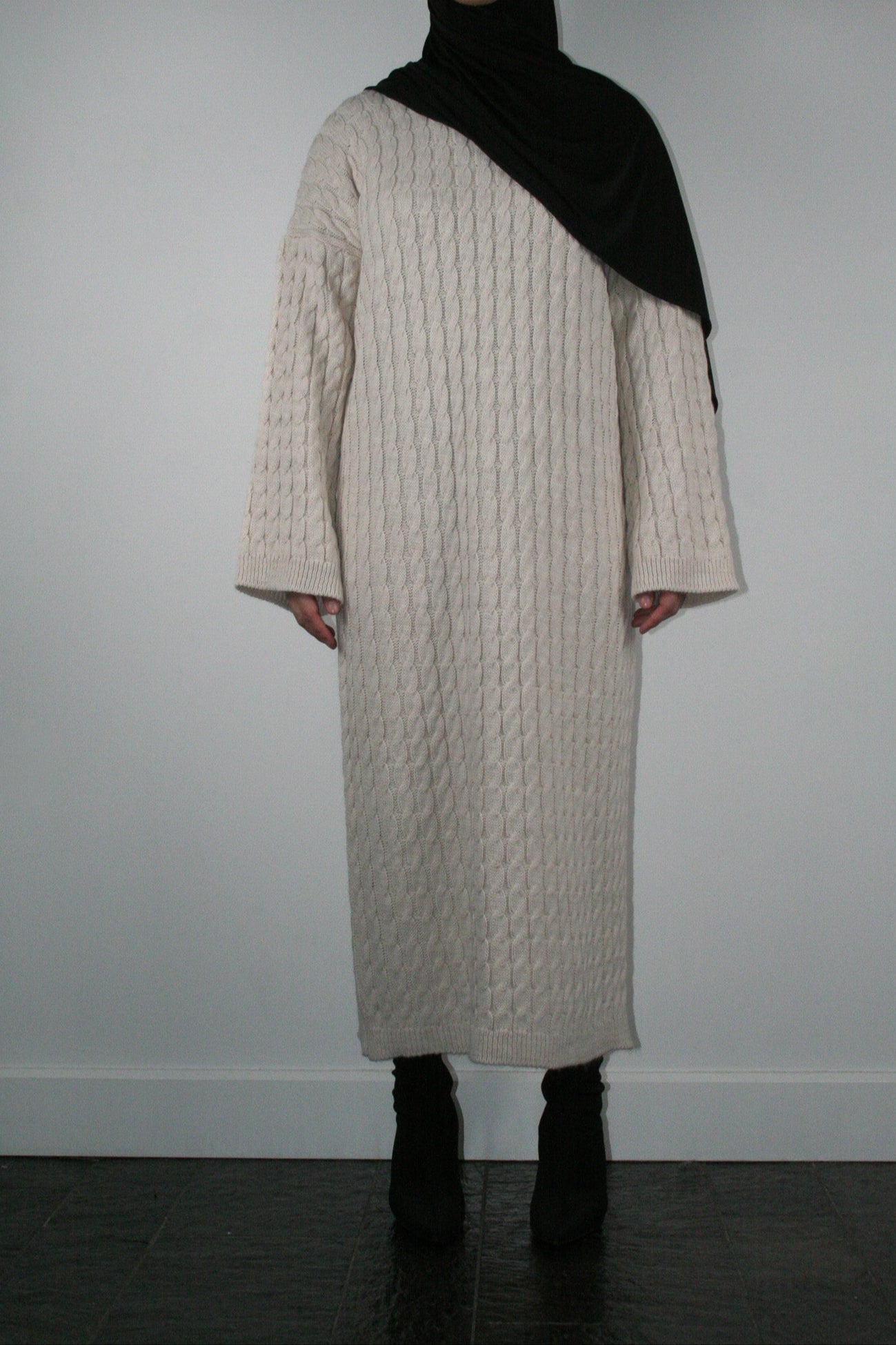 BEIGE CABLE DRESS