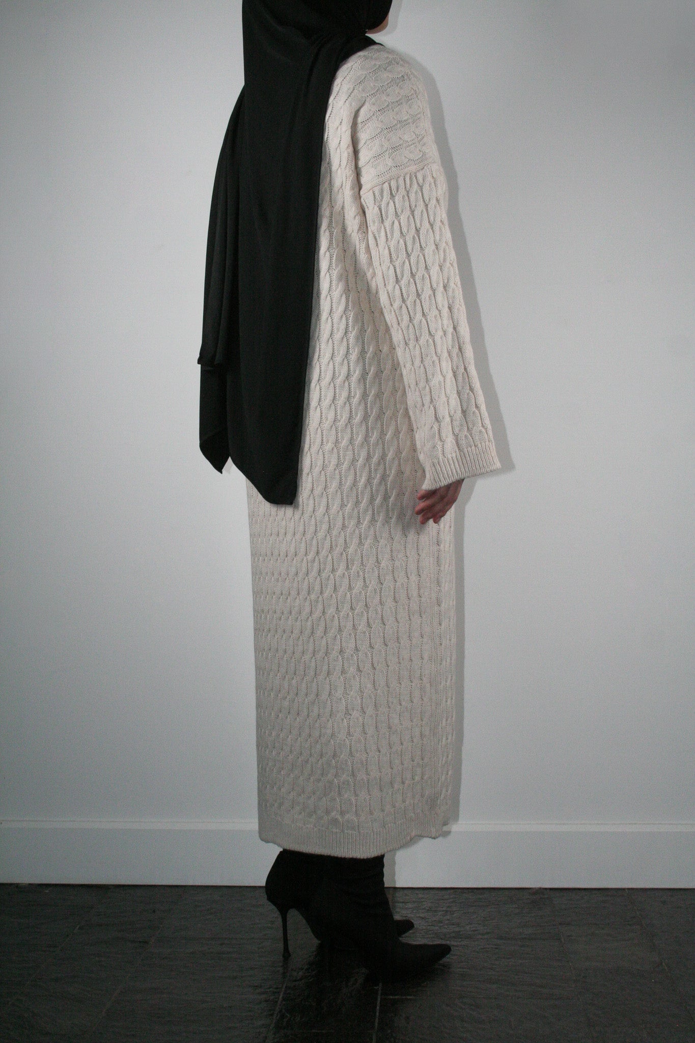 BEIGE CABLE DRESS