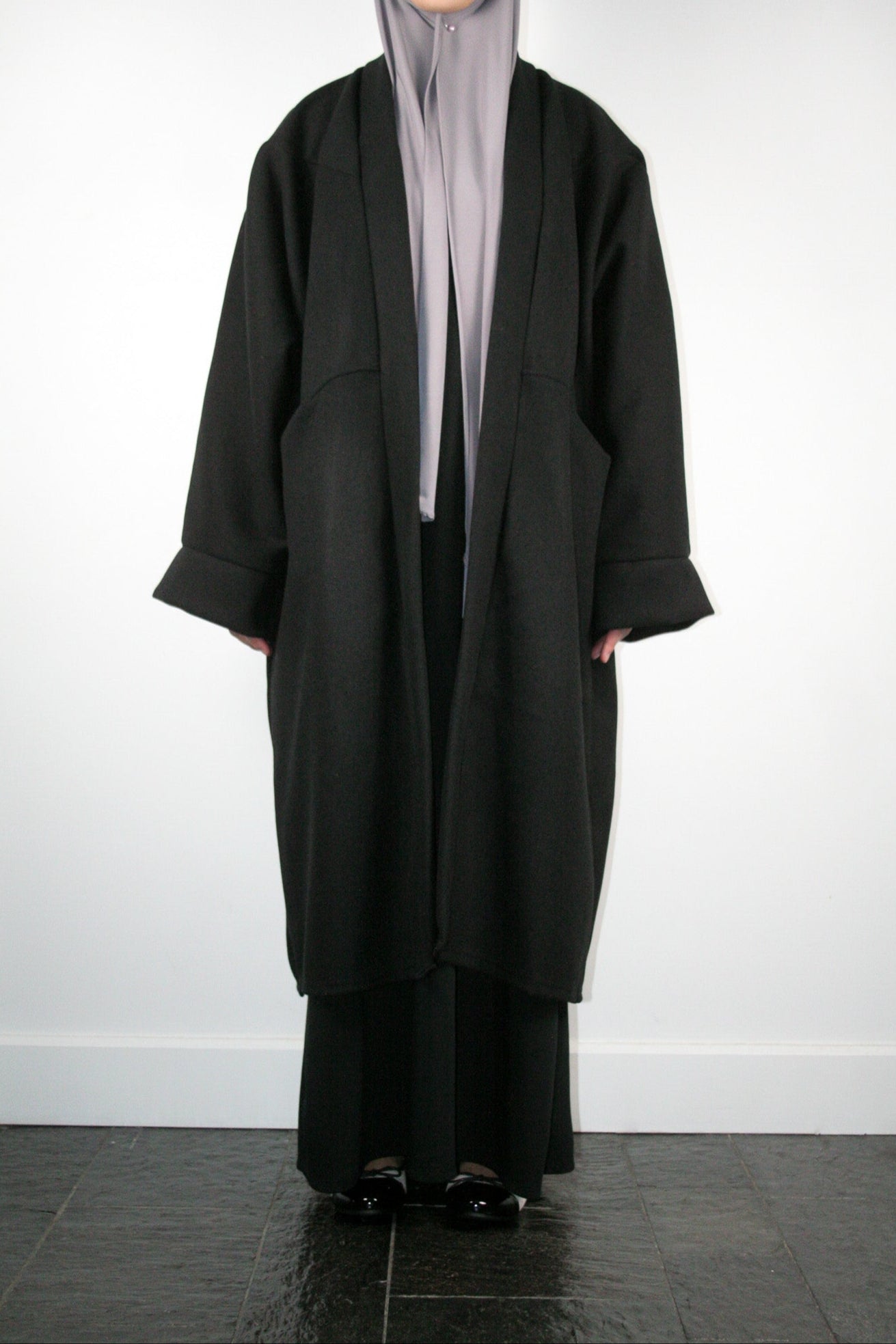 BLACK OVERSIZED COAT
