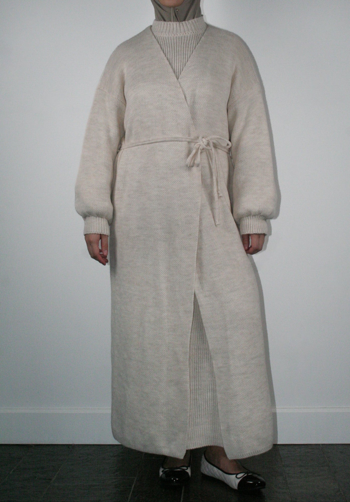 BEIGE LONG WRAPPED CARDIGAN