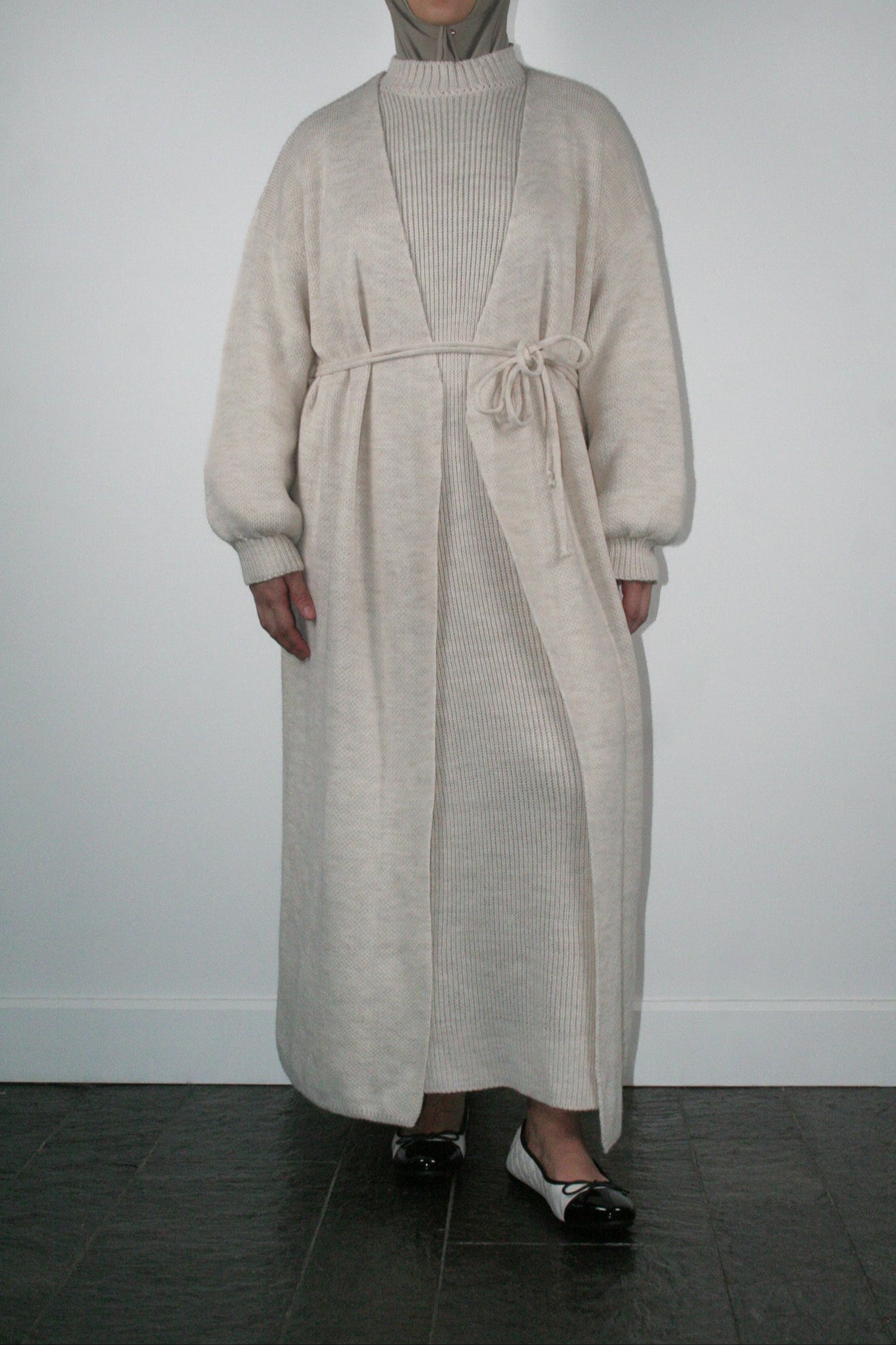 BEIGE LONG WRAPPED CARDIGAN