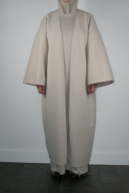 BEIGE RIBBED ABAYA COAT