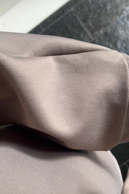 PRE ORDER - TAUPE BUTTER SET (WILL BE SEND 03-11)