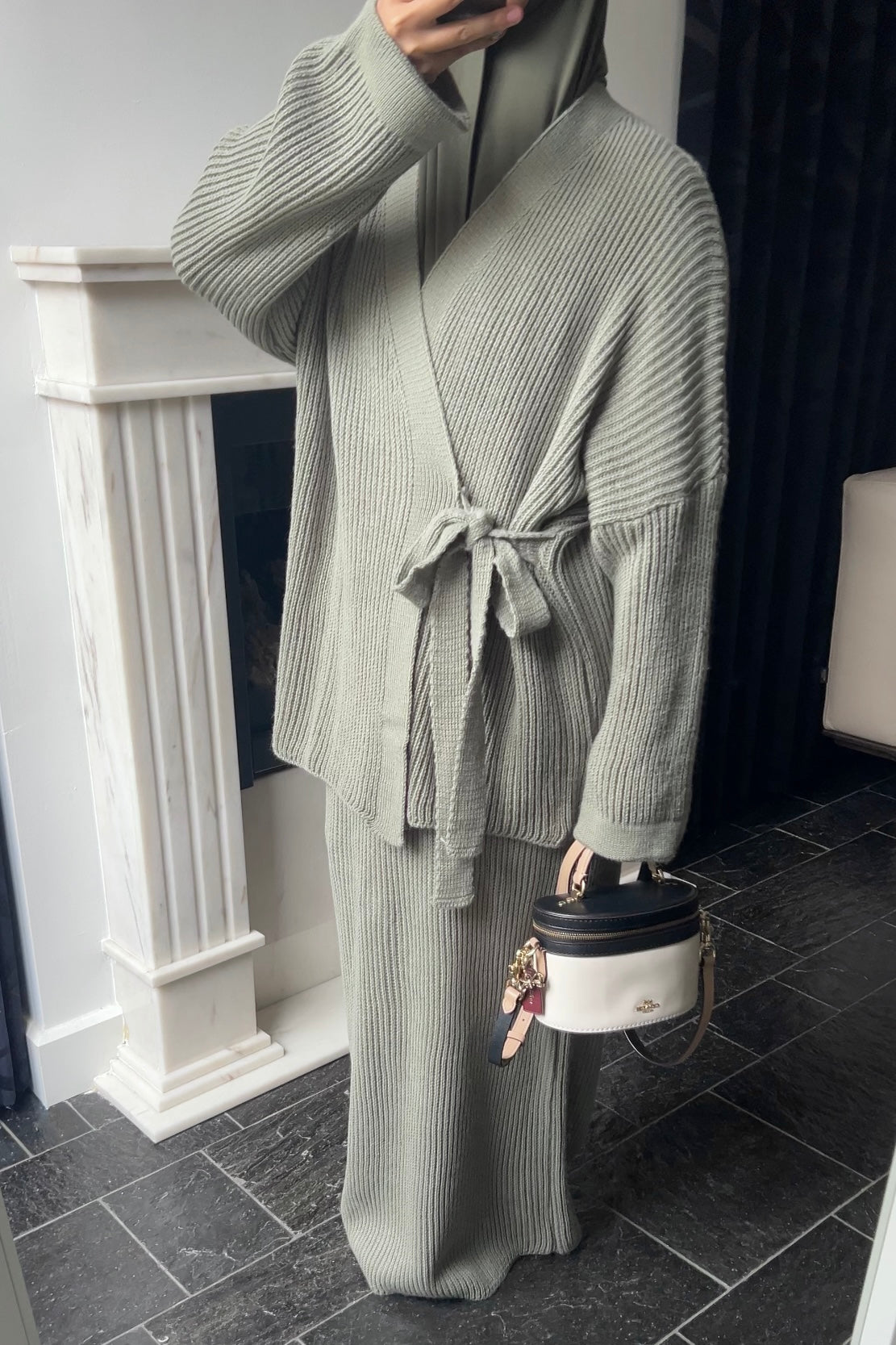 KHAKI KNIT WRAP SET