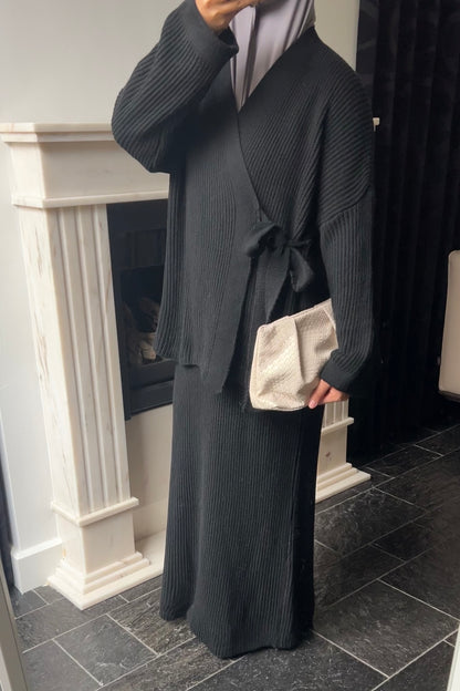 BLACK KNIT WRAP SET