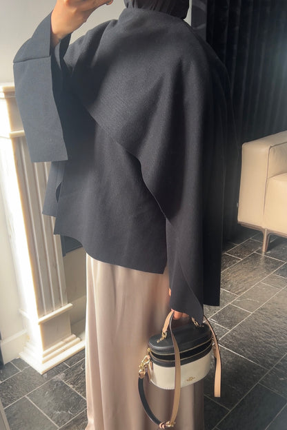 BLACK SCARF PONCHO